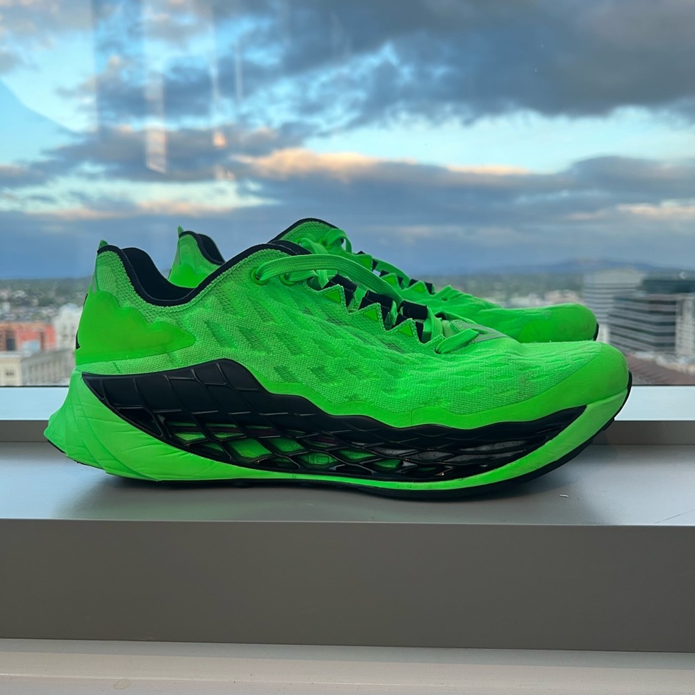 Jordan Zoom Trunner ( condition 8/10)